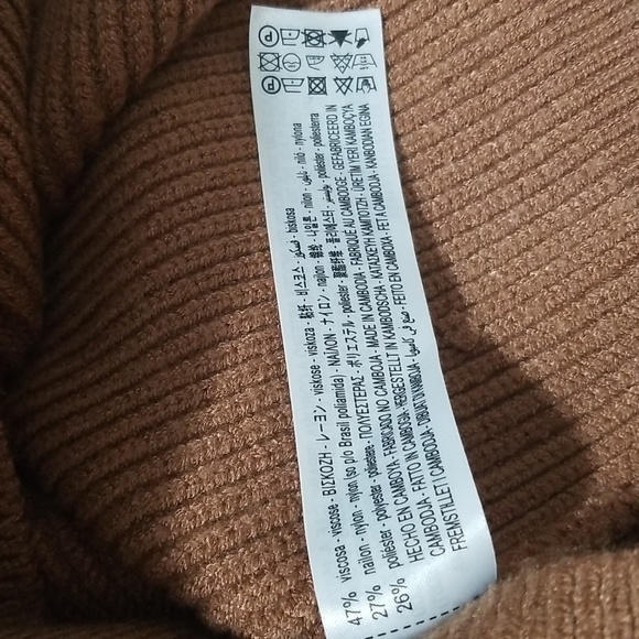 Tan Sweater - ZARA - Small - Picture 5 of 5
